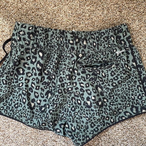 EUC-Hurley-Phantom Board Shorts - Picture 6 of 6